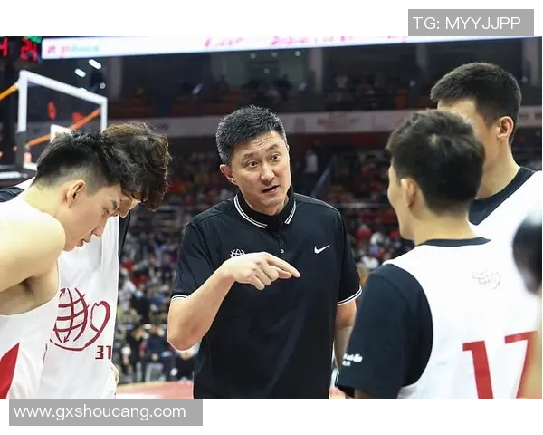 球员交易赛后采访爆金句，引全场大笑